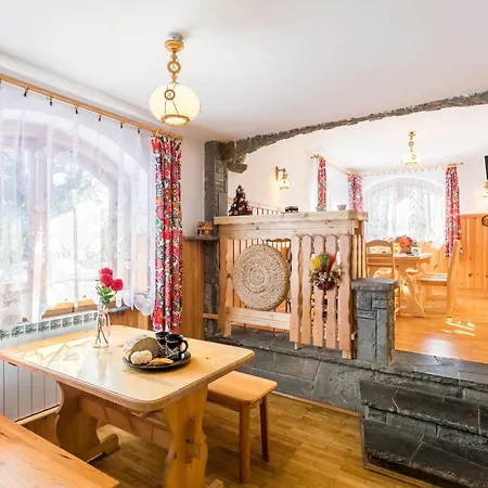 Malownicza Polana Centrum 木屋 *