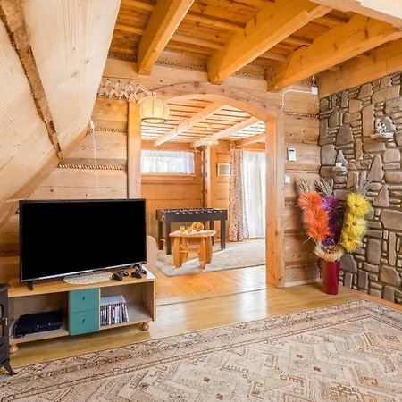 Malownicza Polana Centrum 木屋 扎科帕内