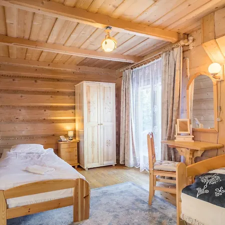 Malownicza Polana Centrum 木屋 *